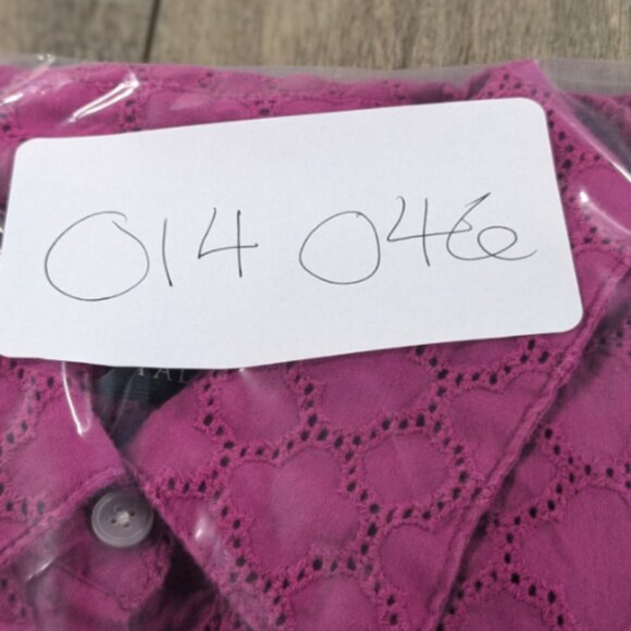 Talbots Top Womens Small Fuchsia Eyelet Button Up Long Sleeve Cotton Breathable - Picture 9 of 9